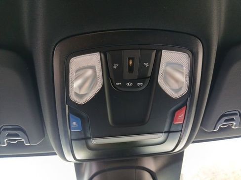 New 2026 RAM 3500 Tradesman w/ Chrome Appearance Group A AWD/4WD image 32