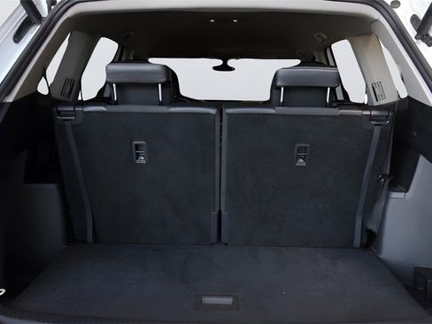 Used 2022 Volkswagen Atlas SE image 10