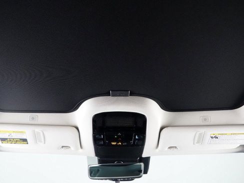 Used 2023 Lexus RZ 450e Premium image 57