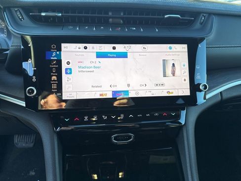 New 2026 Jeep Grand Cherokee L Limited image 12