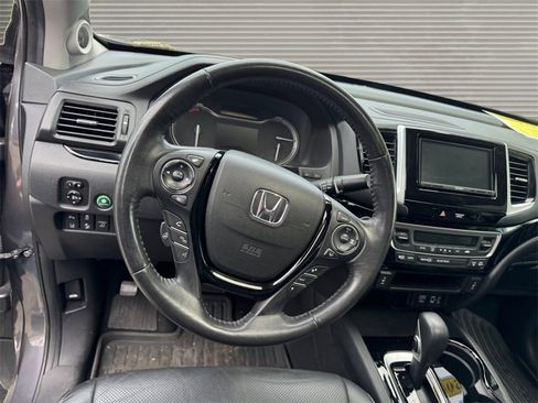 Used 2019 Honda Ridgeline RTL-E image 12