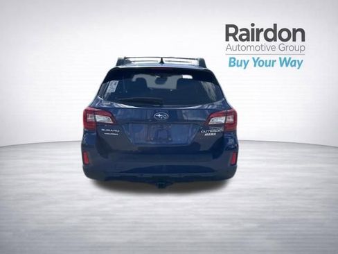 Used 2017 Subaru Outback 2.5i Limited image 7