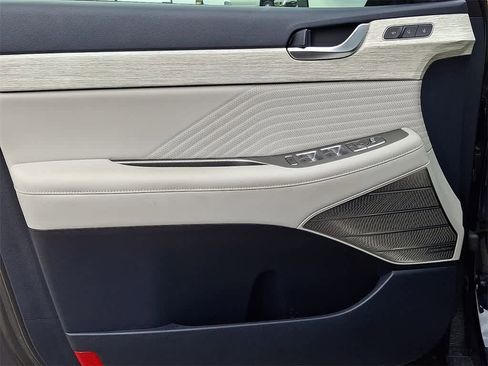 Used 2023 Hyundai Palisade Calligraphy image 12