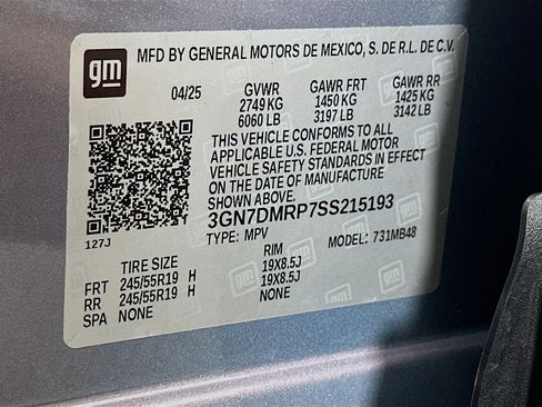 Used 2025 Chevrolet Equinox EV LT image 12