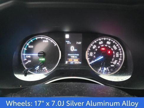 Used 2022 Toyota RAV4 LE image 12