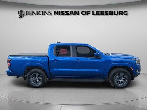 Certified 2025 Nissan Frontier SV w/ SV Convenience Package RWD image 3