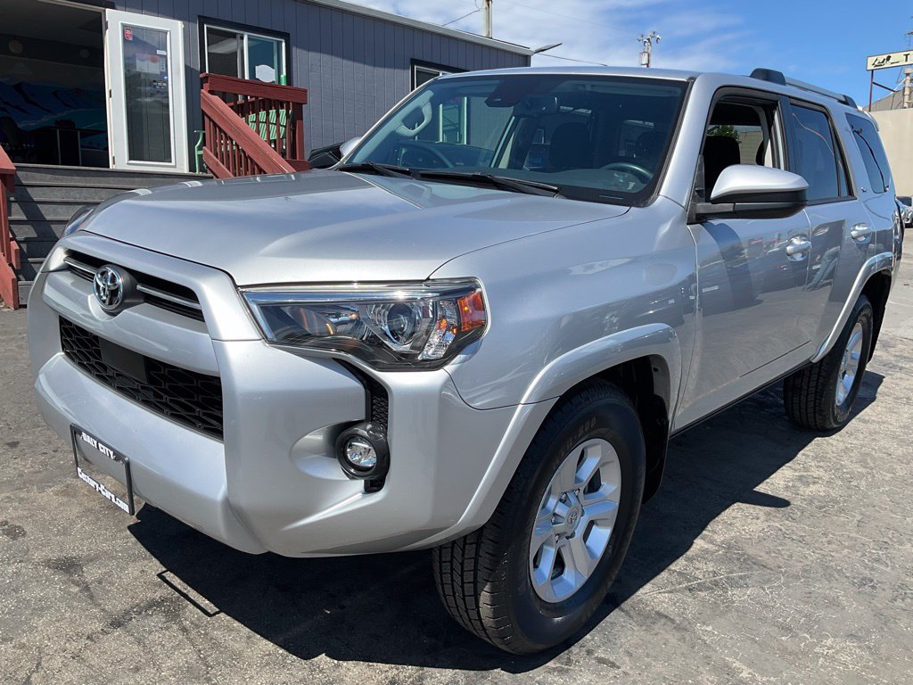 Used 2021 Toyota 4Runner SR5 RWD image 97