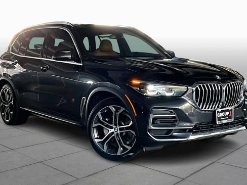 Used 2023 BMW X5 sDrive40i w/ Premium Package image 2