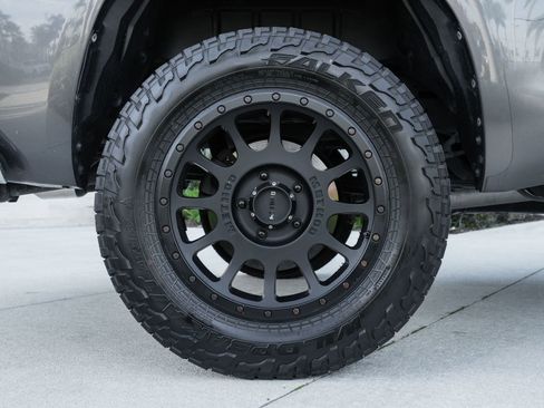 Used 2016 Toyota Tundra SR5 image 12