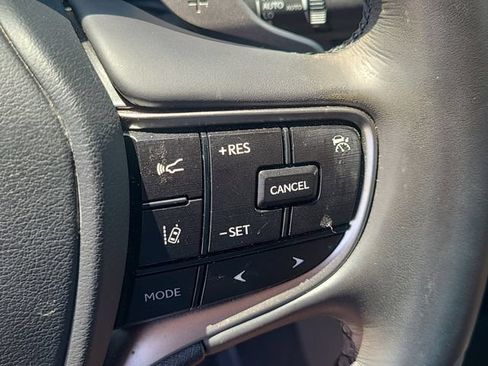 Used 2024 Lexus ES 350 w/ Technology Package FWD image 26