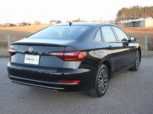 Used 2019 Volkswagen Jetta SE image 18