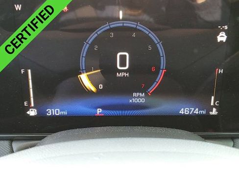 Certified 2025 Chevrolet TrailBlazer LT w/ Convenience Package image 12