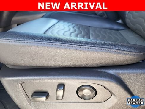 Used 2025 Chevrolet Silverado 1500 ZR2 w/ Technology Package image 16