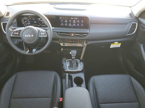 New 2026 Kia Seltos EX w/ EX Sunroof Package image 24