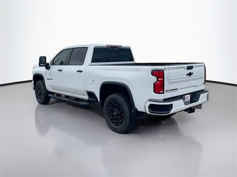 Used 2024 Chevrolet Silverado 2500 LT w/ Z71 Sport Edition image 5