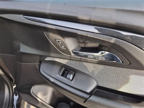 Used 2023 Chevrolet TrailBlazer LT image 15