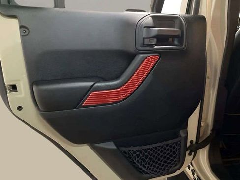 Used 2018 Jeep Wrangler Unlimited Sport S image 81