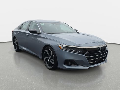 Certified 2022 Honda Accord Sport image 3