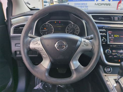 Used 2015 Nissan Murano S image 22