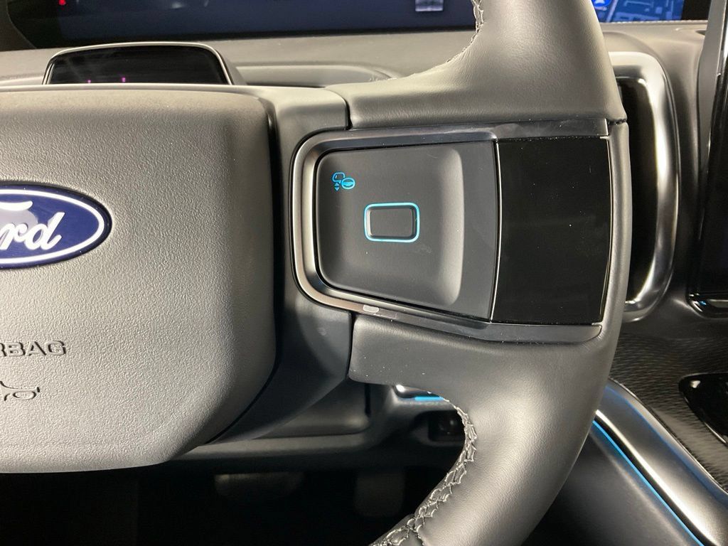 New 2027 Ford Expedition Max Platinum w/ Stealth Performance Package AWD/4WD image 27