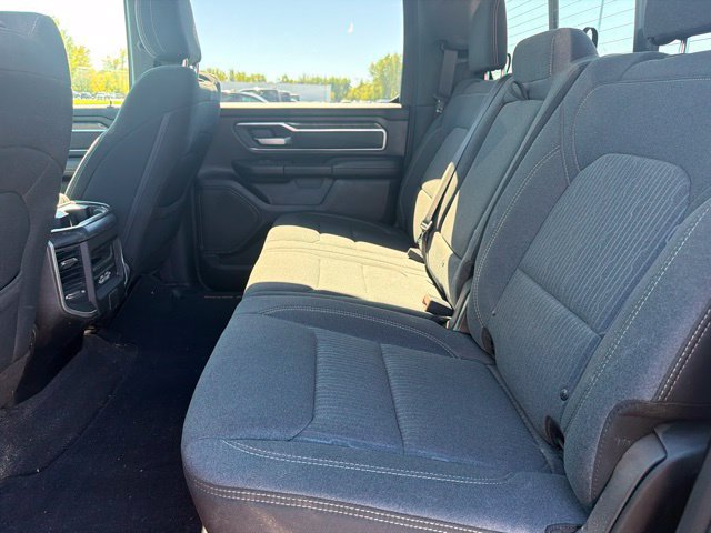 Used 2019 RAM 1500 Big Horn AWD/4WD image 7