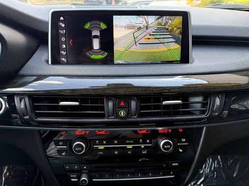 Used 2018 BMW X5 xDrive40e image 30