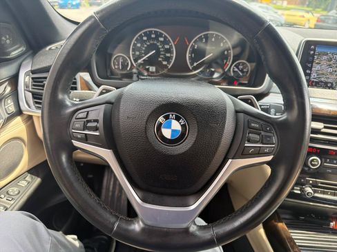 Used 2018 BMW X5 xDrive40e AWD/4WD image 19