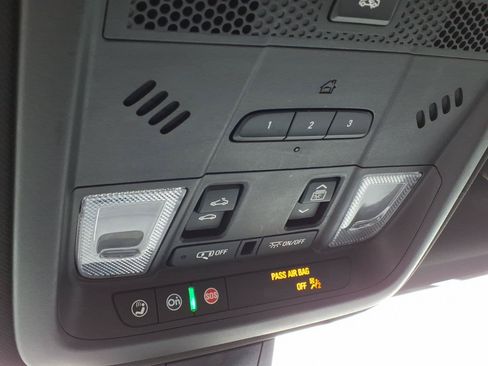 Used 2021 Cadillac XT5 Premium Luxury w/ LPO, Floor Liner Package FWD image 16