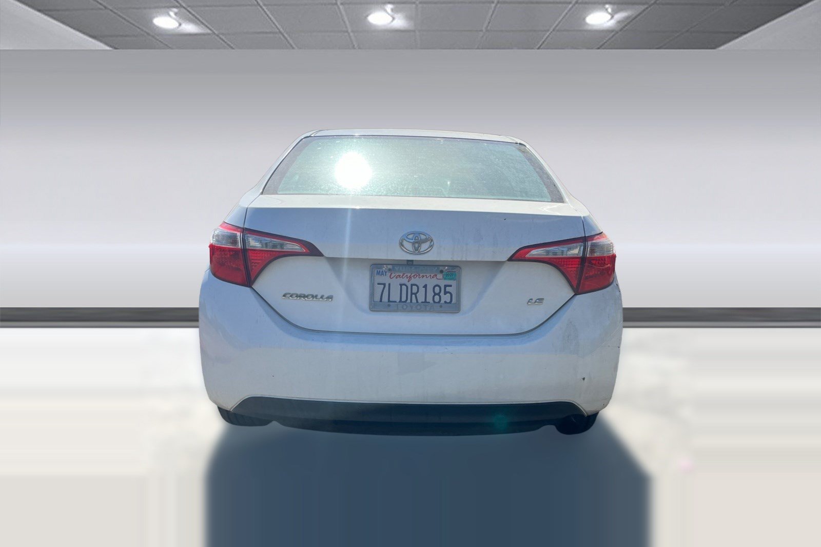 Used 2015 Toyota Corolla LE FWD image 5