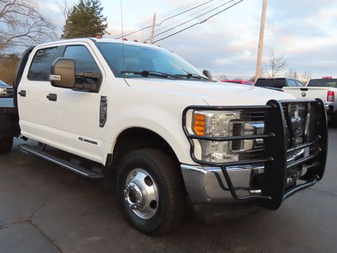 Used 2017 Ford F350 XL w/ STX Appearance Package image 25