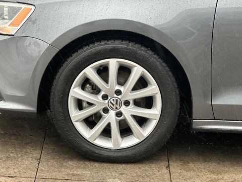 Used 2015 Volkswagen Jetta SE image 24