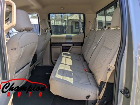 Used 2019 Ford F150 XLT w/ Equipment Group 302A Luxury image 17