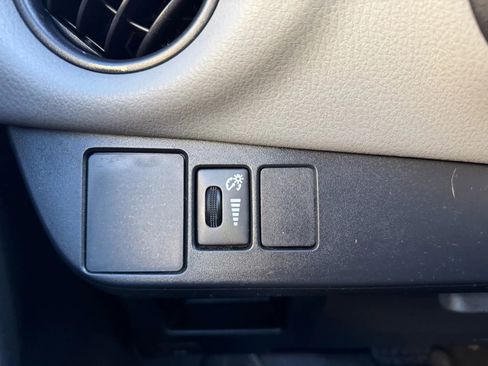 Used 2015 Toyota Yaris SE image 15