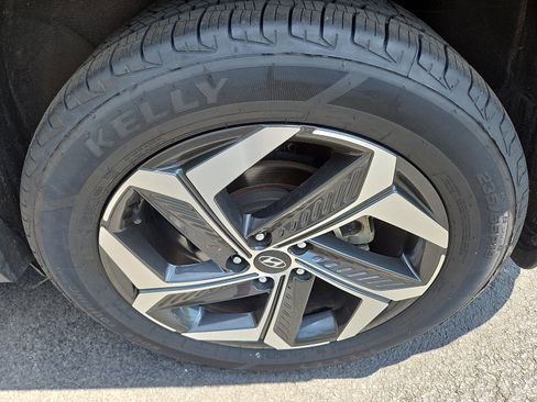 Used 2023 Hyundai Tucson SEL w/ Convenience Package AWD/4WD image 11