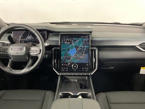 Used 2025 GMC Acadia AT4 image 16