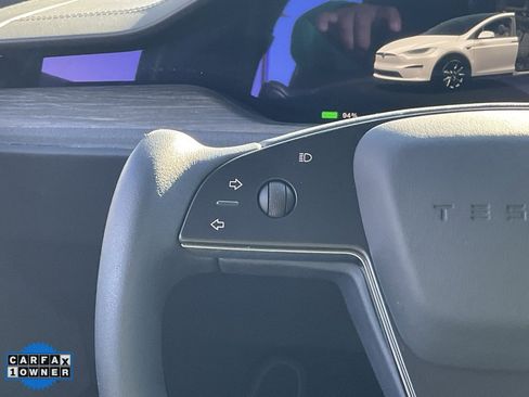 Used 2023 Tesla Model X image 38