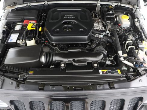 Used 2021 Jeep Wrangler Unlimited Sport image 38