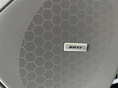 Used 2017 Cadillac XT5 Luxury w/ Driver Awareness Package image 9