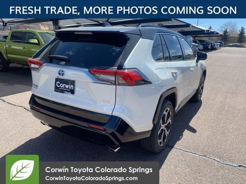 Used 2021 Toyota RAV4 XSE w/ Weather Package image 10