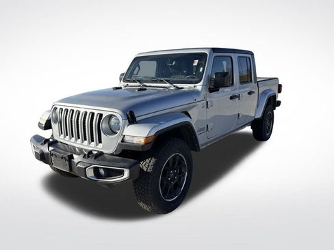 Used 2023 Jeep Gladiator Overland image 2