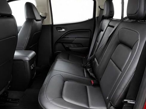 Used 2021 Chevrolet Colorado Z71 w/ Safety Package AWD/4WD image 25