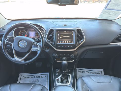 Used 2014 Jeep Cherokee Limited w/ Technology Group AWD/4WD image 11