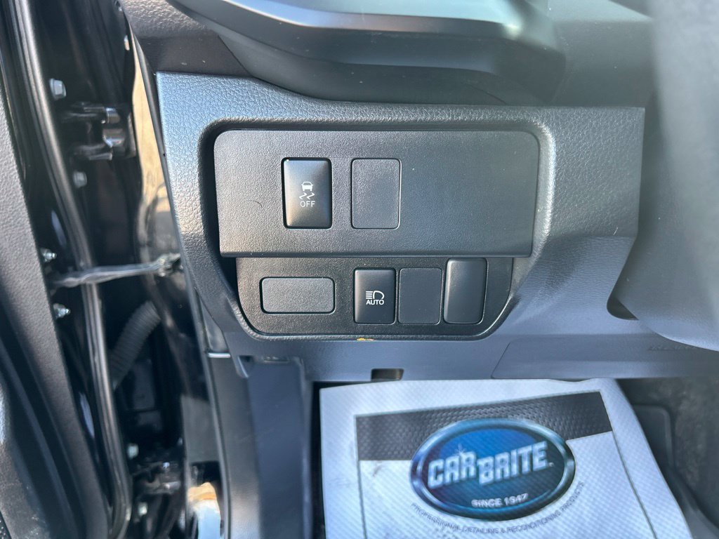 Used 2023 Toyota Tacoma SR AWD/4WD image 25
