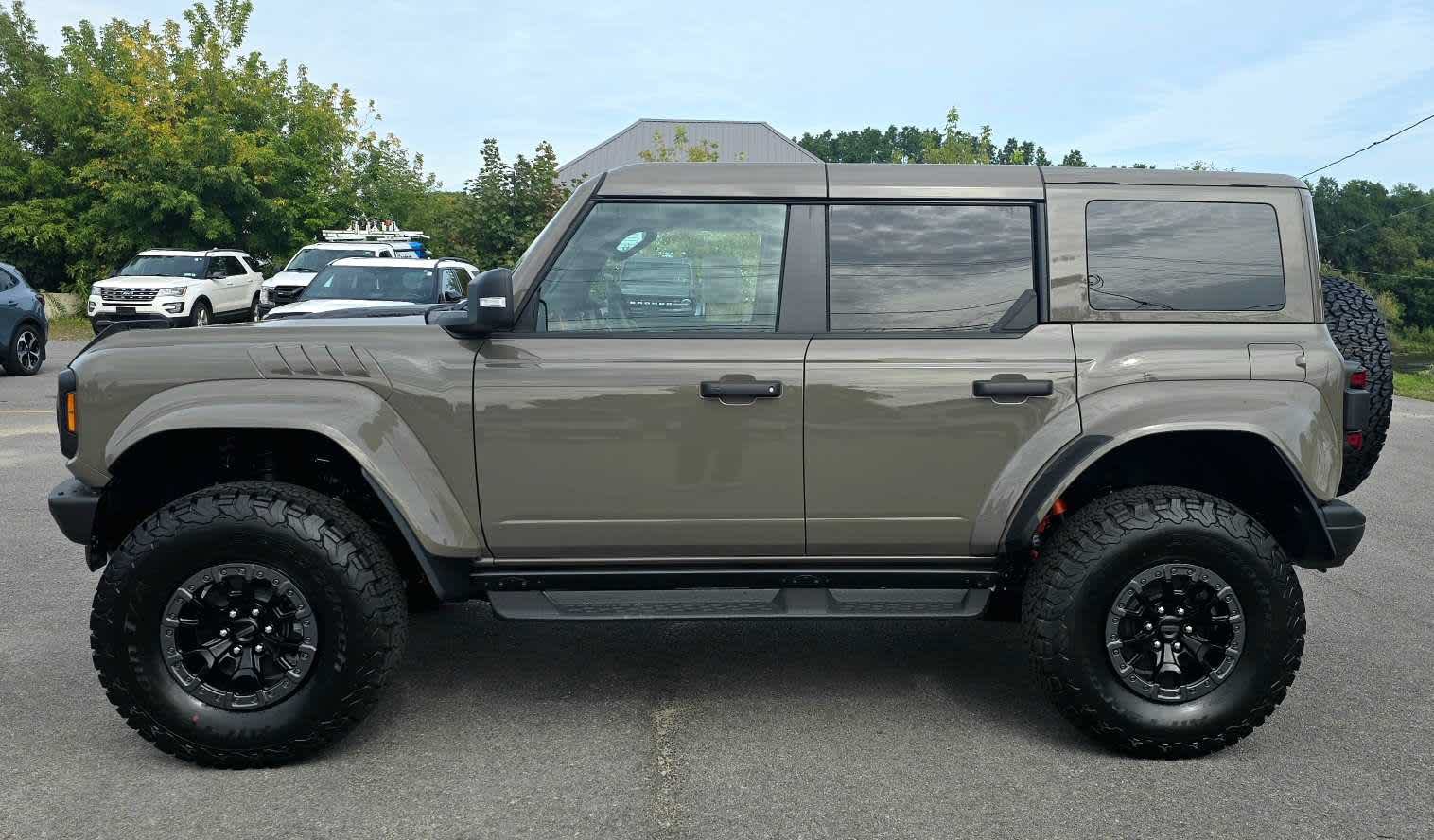 New 2026 Ford Bronco Raptor AWD/4WD image 2