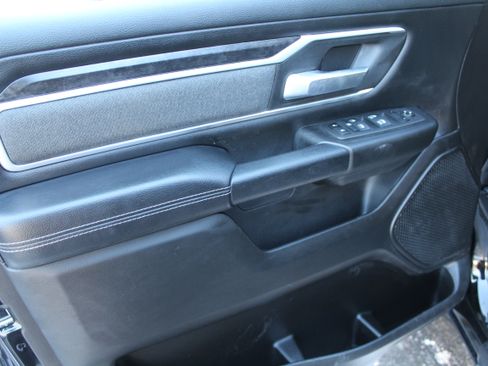 Used 2022 RAM 1500 Big Horn image 7