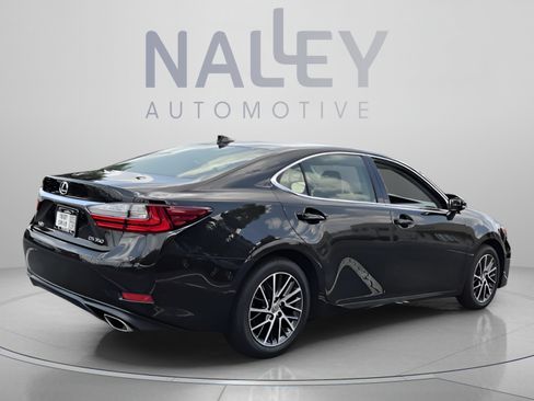 Used 2016 Lexus ES 350 w/ Luxury Package w/Wood Trim FWD image 5