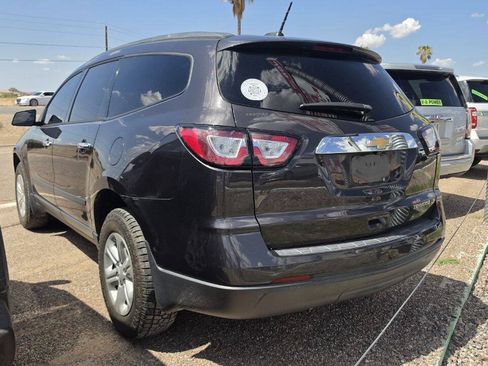 Used 2016 Chevrolet Traverse LS FWD image 4