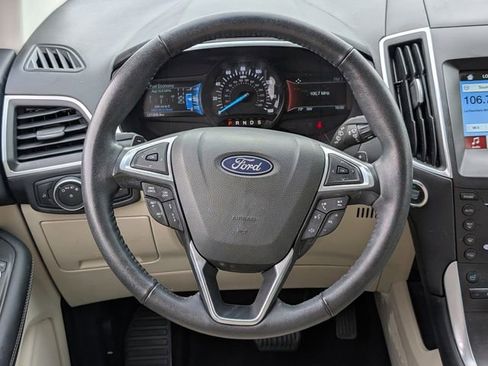 Used 2018 Ford Edge Titanium w/ Equipment Group 301A FWD image 13