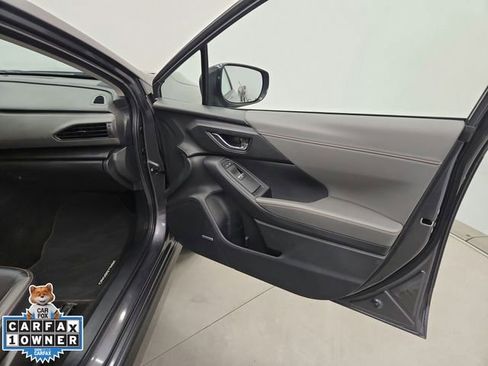 Used 2024 Subaru Crosstrek 2.5i Limited image 39
