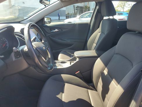 Used 2019 Chevrolet Malibu RS w/ LPO, Convenience Package 1 FWD image 11
